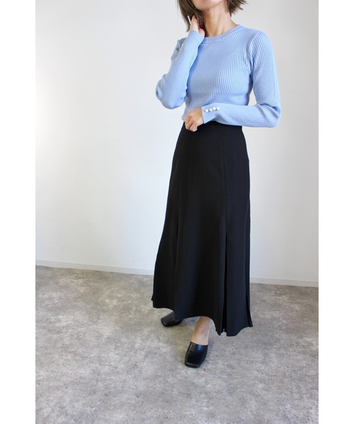 MLI'A（エムリア）の「袖ボタンニット（ニット/セーター・レディース・オフホワイト/ブラック/ライトグリーン/サックスブルー/イエロー/ピンク・M）」の21枚目の写真