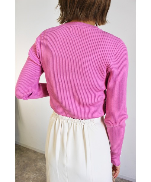 MLI'A（エムリア）の「袖ボタンニット（ニット/セーター・レディース・オフホワイト/ブラック/ライトグリーン/サックスブルー/イエロー/ピンク・M）」の18枚目の写真