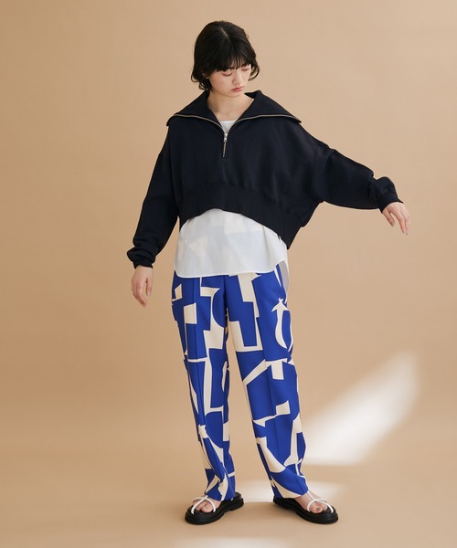 ADAM ET ROPE'（アダムエロペ）の「ZIPレイヤードスウェット