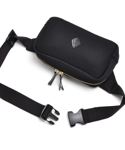CLEDRAN(クレドラン)の「CL3411 TRANS BODY BAG メッシュ 軽量 ショルダー(ボディバッグ/ウエストポーチ・レディース・ブラック/ブルー/チョコ・FREE)」の11枚目の写真