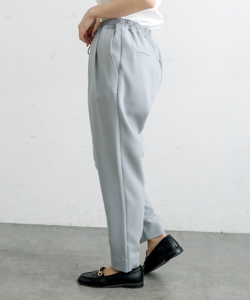 PUAL CE CIN（ピュアルセシン）の「ストレッチイージーテーパードパンツ（その他パンツ・レディース・ベージュ/ネイビー/グレー/アイボリー・FREE）」の14枚目の写真