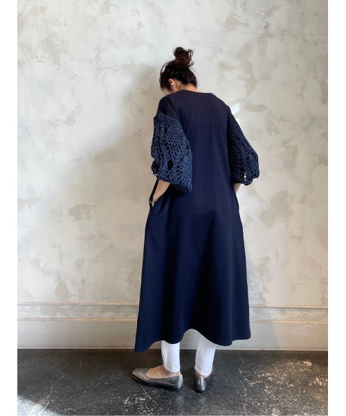 BEARDSLEY（ビアズリー）の「カギ針袖ワンピース（ワンピース・レディース・ネイビー/アイボリー・FREE）」の18枚目の写真