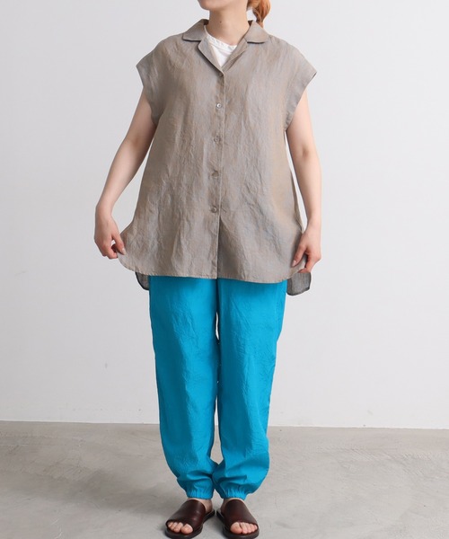 yuni（ユニ ）の「Hemp chambray french sleeve ブラウス（シャツ 