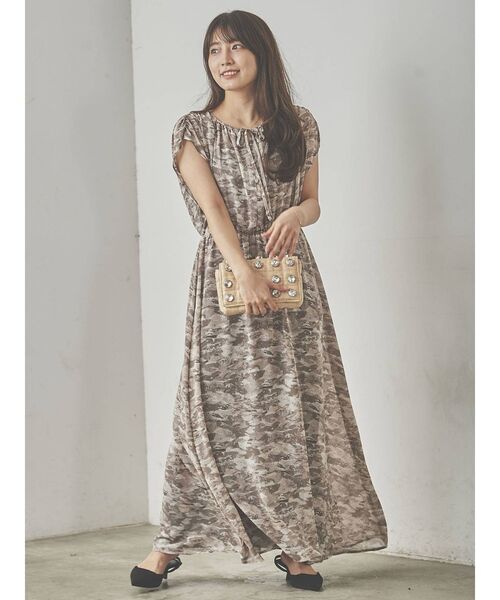 COTORICA（コトリカ）の「ウエストマークプリントフレアワンピース（ワンピース・レディース・グレー/イエロー・FREE）」の17枚目の写真