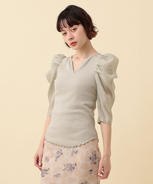 ME COUTURE（ミークチュール）の「コンビパフスリーブカットソー（Tシャツ/カットソー・レディース・ライトグリーン/アイボリー・FREE）」の11枚目の写真