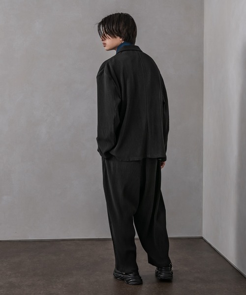 Adoon plain（アドーンプレーン）の「【Adoon plain】プリーツバルーンパンツ(セットアップ着用可)（その他パンツ・メンズ・ブラック/グレー・SMALL/MEDIUM/LARGE）」の6枚目の写真