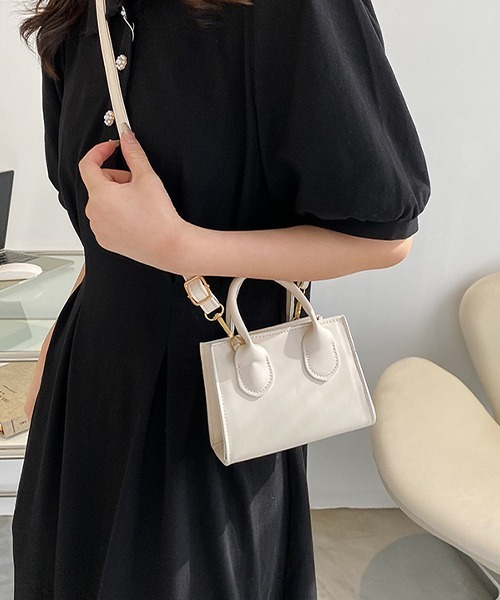 c.u.l（シーユーエル）の「【c.u.l】2wayスクエアミニショルダーバック cula381（ショルダーバッグ・レディース・ベージュ/アイボリー/ライトブラウン/ブラック/グリーン・FREE）」の22枚目の写真