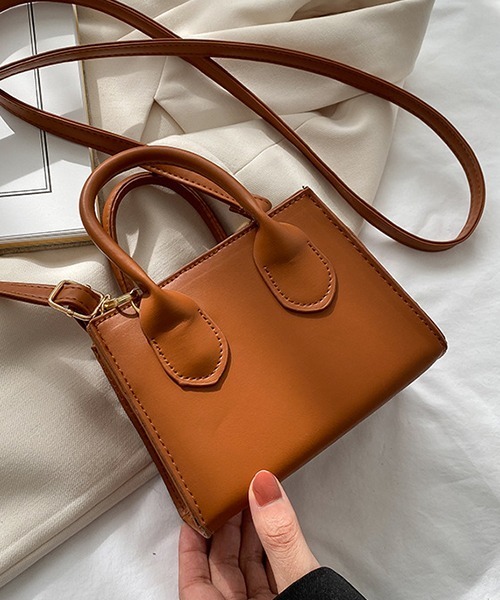 c.u.l（シーユーエル）の「【c.u.l】2wayスクエアミニショルダーバック cula381（ショルダーバッグ・レディース・ベージュ/アイボリー/ライトブラウン/ブラック/グリーン・FREE）」の12枚目の写真