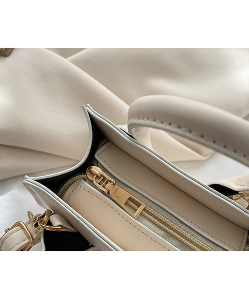 c.u.l（シーユーエル）の「【c.u.l】2wayスクエアミニショルダーバック cula381（ショルダーバッグ・レディース・ベージュ/アイボリー/ライトブラウン/ブラック/グリーン・FREE）」の21枚目の写真