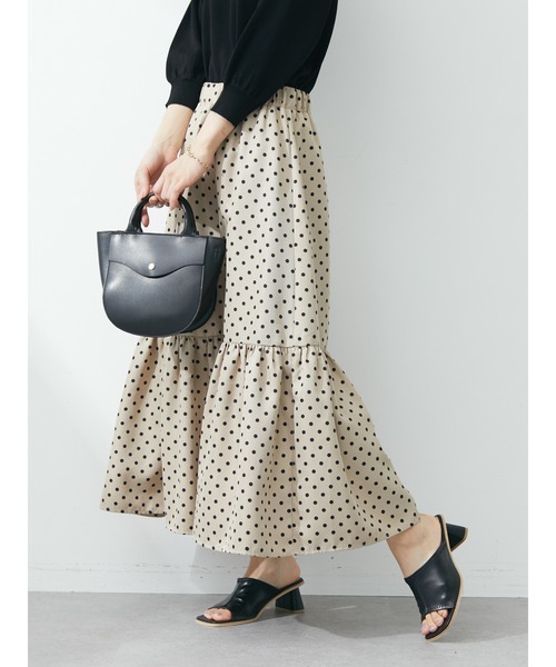 ELENCARE DUE(エレンカーレデュエ)の「・ELENCARE DUE ドットティアードスカート(スカート・レディース・ブラック/ベージュ・FREE)」の2枚目の写真