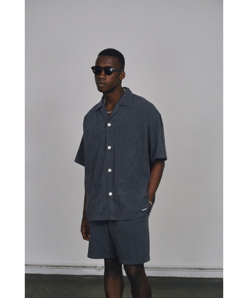 COOTIE PRODUCTIONS(クーティープロダクションズ)の「Pile Open Collar S/S Shirt(シャツ/ブラウス・メンズ・ブラック/グレー・SMALL/MEDIUM/LARGE/X-LARGE)」の3枚目の写真