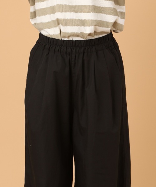 AVIREX（アヴィレックス）の「TUCK GATHERS WIDE PANTS/ タックギャザーワイドパンツ（その他パンツ・レディース・ブラック/ブラウン/アイボリー・FREE）」の17枚目の写真