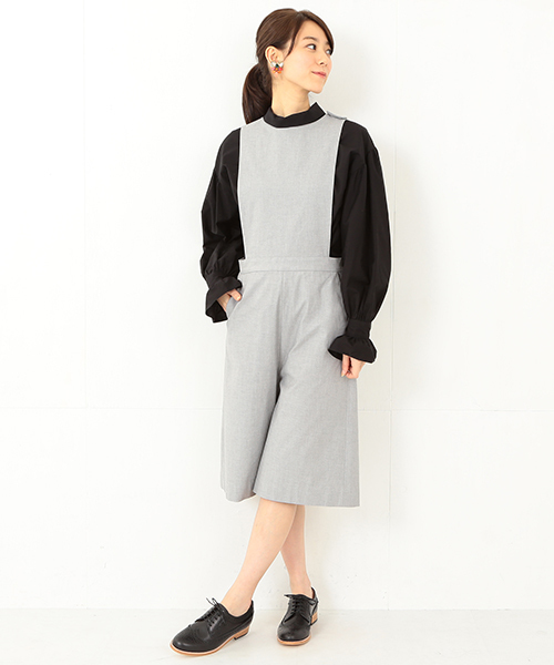Ray BEAMS(レイビームス)の「RBS / キュロット サロペット(サロペット/オーバーオール・レディース・グレー/ネイビー・1/0)」の5枚目の写真