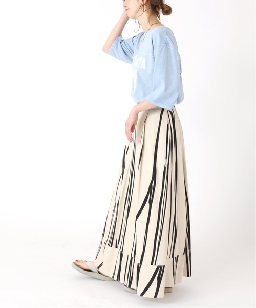 B.C STOCK(ベーセーストック)の「ドローイングストライプマキシスカート(スカート・レディース・ホワイト/ブルー系その他・FREE)」の5枚目の写真