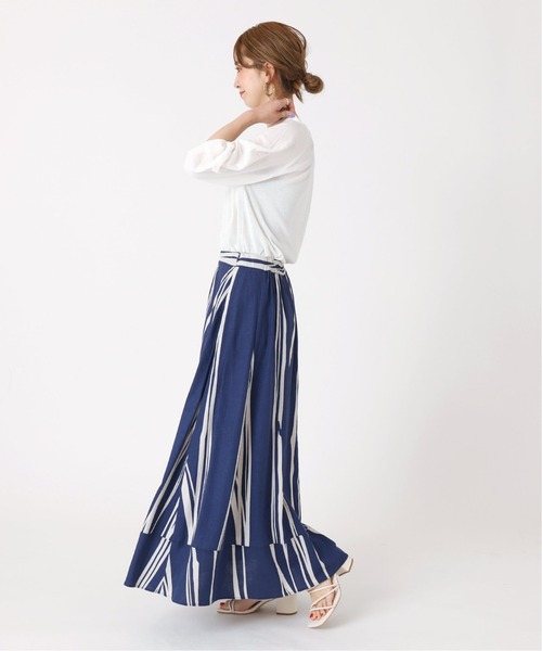 B.C STOCK(ベーセーストック)の「ドローイングストライプマキシスカート(スカート・レディース・ホワイト/ブルー系その他・FREE)」の10枚目の写真