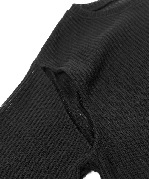 Figments（フィグメンツ）の「カットアウトメッシュトップス（ニット/セーター・レディース・ブラック/ホワイト・FREE）」の6枚目の写真