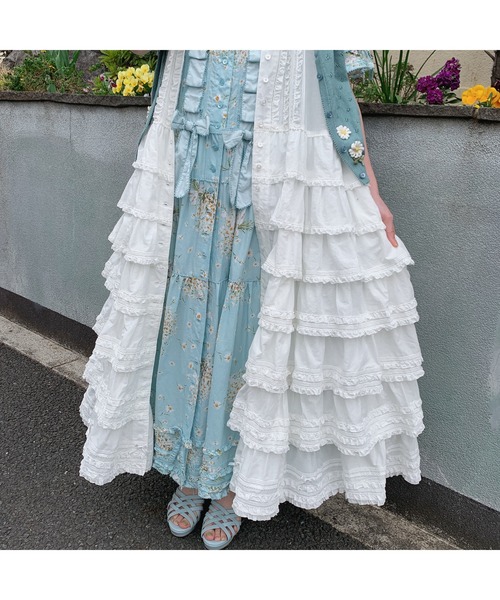ピンクハウス花柄フリルイエローノースリーブロングワンピース（未使用に近い） PINK HOUSE（ピンクハウス）の「フリルノースリーブワンピース