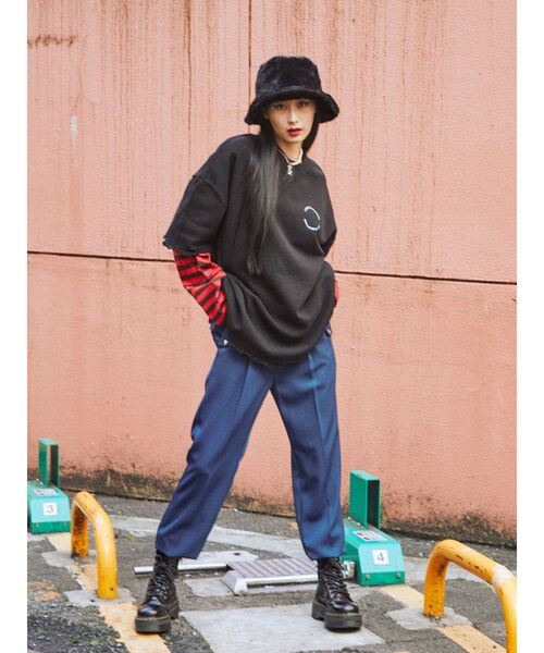 jouetie（ジュエティ）の「ハーフスリーブダメージプルオーバー（Tシャツ/カットソー・レディース・ブラック/オフホワイト/ブルー・MEDIUM）」の19枚目の写真