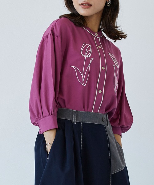 179/WG（イチナナキュウダブルジー）の「チューリップ刺繍パイピングブラウス（シャツ/ブラウス・レディース・オフホワイト/ピンク/ブルー・MEDIUM）」の17枚目の写真