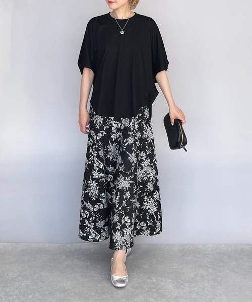 PICCIN(ピッチン)の「フラワー柄フレアスカート(スカート・レディース・ブラック/ブラウン/ブルー・M/L)」の8枚目の写真