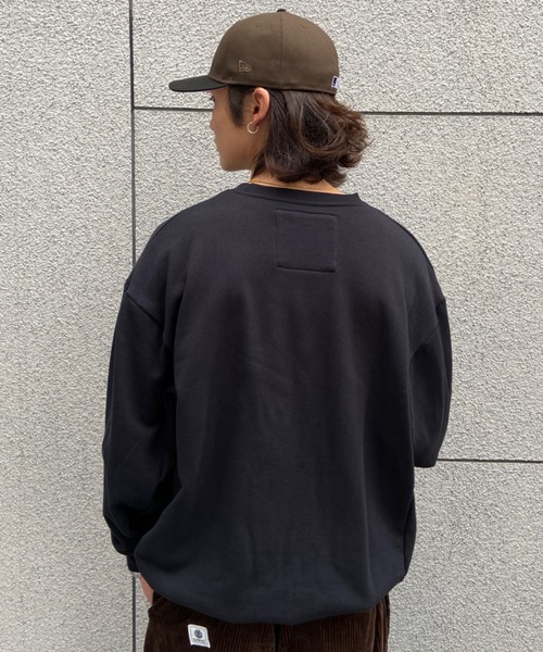 Quiksilver（クイックシルバー）の「QUIKSILVER/クイックシルバー 五十嵐カノア オーバーサイズ ワンポイントロゴ クルーネックトレーナー/スウェット QPO224151（スウェット・メンズ・ホワイト/ブラック・M/L）」の13枚目の写真