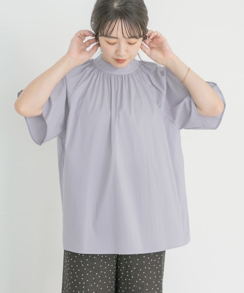 ITEMS URBANRESEARCH（アイテムズ アーバンリサーチ）の「ハイネックブラウス（シャツ/ブラウス・レディース・ホワイト/ネイビー/オレンジ/ラベンダー・FREE）」の4枚目の写真