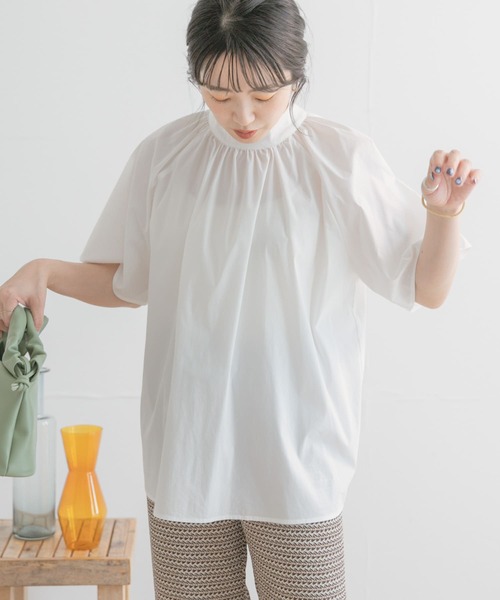 ITEMS URBANRESEARCH（アイテムズ アーバンリサーチ）の「ハイネックブラウス（シャツ/ブラウス・レディース・ホワイト/ネイビー/オレンジ/ラベンダー・FREE）」の6枚目の写真