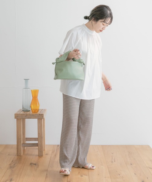 ITEMS URBANRESEARCH（アイテムズ アーバンリサーチ）の「ハイネックブラウス（シャツ/ブラウス・レディース・ホワイト/ネイビー/オレンジ/ラベンダー・FREE）」の12枚目の写真