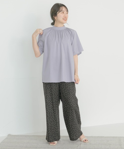 ITEMS URBANRESEARCH（アイテムズ アーバンリサーチ）の「ハイネックブラウス（シャツ/ブラウス・レディース・ホワイト/ネイビー/オレンジ/ラベンダー・FREE）」の17枚目の写真