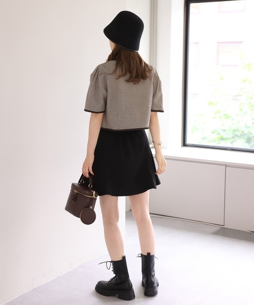 one after another NICE CLAUP（ワンアフターアナザーナイスクラップ）の「ブレードショートジャケット（ノーカラージャケット・レディース・ブラック/ブラック系その他/ブラウン系その他・FREE）」の13枚目の写真