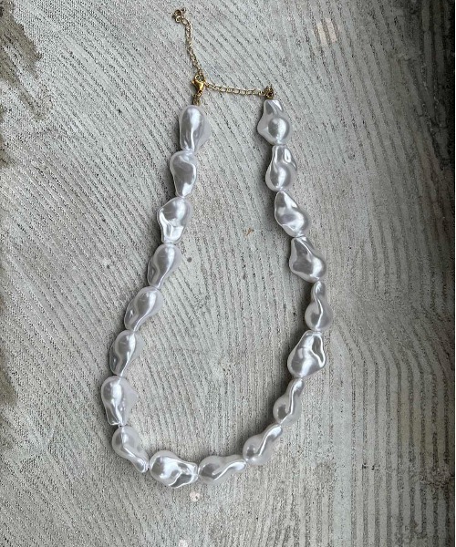 PICCIN(ピッチン)の「バロックパール風ネックレス(ネックレス・レディース・ゴールド・FREE)」の3枚目の写真