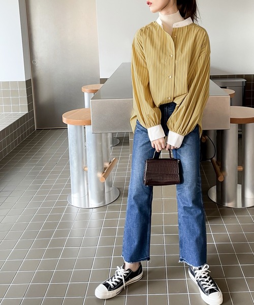 Java（ジャバ）の「《JaVa ジャバコラボ》ストライプ最強説。レトロストライプ柄クレリックシャツ（シャツ/ブラウス・レディース・ブルー系その他3/グレー系その他2/ブルー系その他2/オレンジ系その他/ピンク系その他/イエロー系その他/グリーン系その他/ブルー系その他/グレー系その他/ブラック系その他/ブラック×グレー・SMALL/MEDIUM/LARGE/X-LARGE）」の17枚目の写真