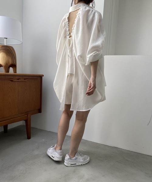 I_am（アイアム）の「front tuck short pants（その他パンツ・レディース・ブラック/ベージュ/アイボリー・FREE）」の6枚目の写真