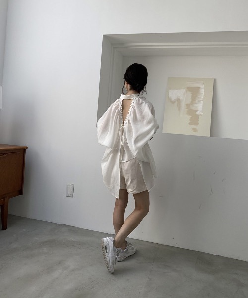 I_am（アイアム）の「front tuck short pants（その他パンツ・レディース・ブラック/ベージュ/アイボリー・FREE）」の14枚目の写真