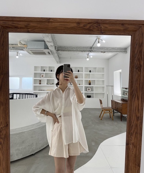 I_am（アイアム）の「front tuck short pants（その他パンツ・レディース・ブラック/ベージュ/アイボリー・FREE）」の17枚目の写真