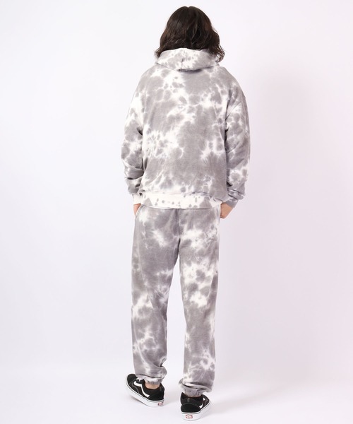 LONSDALE（ロンズデール）の「LONSDALE 裏毛 プリント タイダイ プルパーカー（パーカー・メンズ・ベージュ/チャコール・L/LL/M）」の4枚目の写真