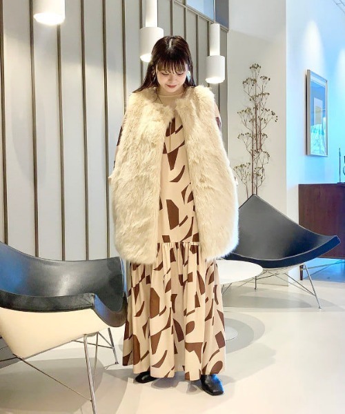 Ray BEAMS（レイビームス）の「Ray BEAMS / ジオメトリック プリント ワンピース（ワンピース・レディース・ホワイト/ベージュ・ONE SIZE）」の20枚目の写真