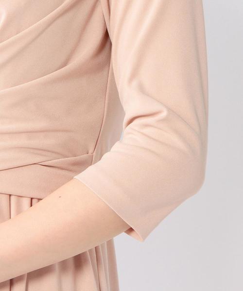 UNITED ARROWS（ユナイテッドアローズ）の「UAB TA/P フレアドレープ ワンピース※◆（ワンピース・レディース・ベージュ/ネイビー・36/38/40）」の8枚目の写真