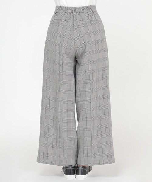ikka(イッカ)の「ウーリッシュフラノワイドパンツ(その他パンツ・レディース・キャメル/グレー/ブラウン/ブラック/ダークグリーン・L/M/S)」の16枚目の写真