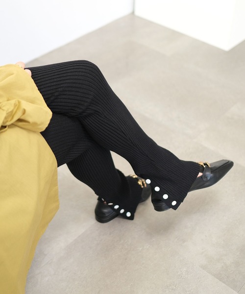 ＡＮＤＪ（アンドジェイ）の「【2022/AW】【ANDJMADE】バックスリットリブニットレギンスパンツ（その他パンツ・レディース・ブラック/オフホワイト・M）」の7枚目の写真