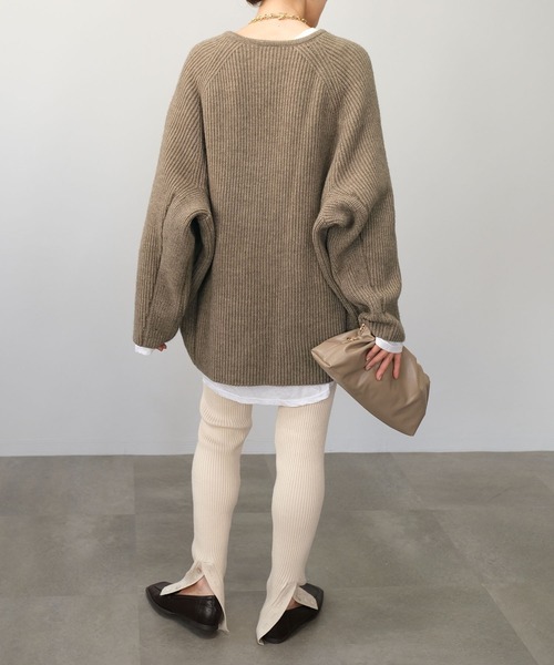 ＡＮＤＪ（アンドジェイ）の「【2022/AW】【ANDJMADE】バックスリットリブニットレギンスパンツ（その他パンツ・レディース・ブラック/オフホワイト・M）」の4枚目の写真