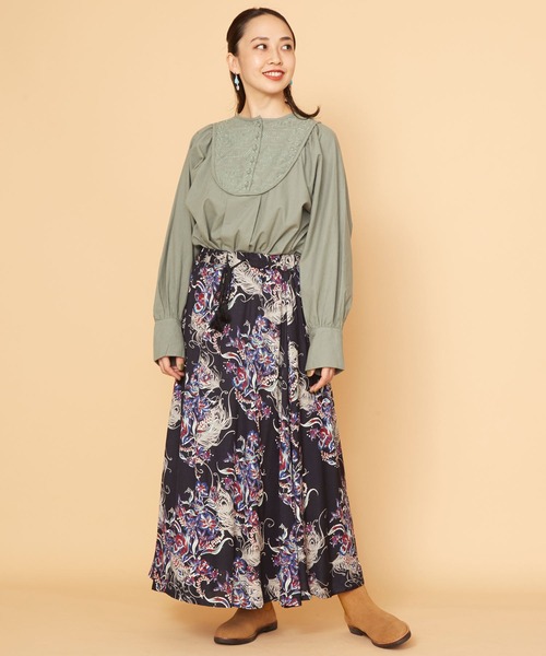 チャイハネ（チャイハネ）の「【チャイハネ】ラゾーラフラワープリントスカート（スカート・レディース・レッド/パープル/ブラック・FREE）」の6枚目の写真