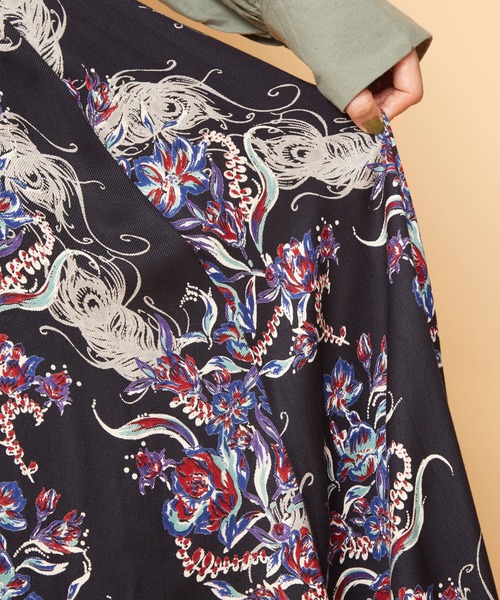 チャイハネ（チャイハネ）の「【チャイハネ】ラゾーラフラワープリントスカート（スカート・レディース・レッド/パープル/ブラック・FREE）」の11枚目の写真