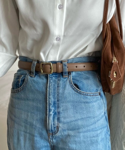 LAUIR（ラウアー）の「スクエアバッグルベルト（ベルト・レディース・ブラウン/ブラック/クリーム・FREE）」の2枚目の写真