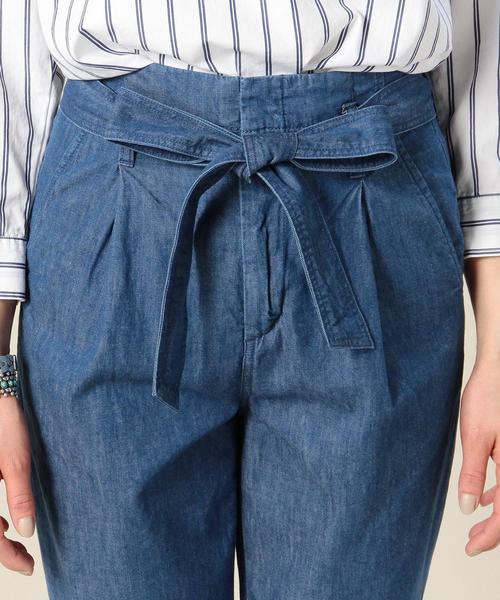 BEAUTY&YOUTH UNITED ARROWS（ビューティーアンドユースユナイテッドアローズ）の「BYSF デニムタックテーパード9分丈パンツ◆（デニムパンツ・レディース・ライトブルー/ネイビー・SMALL/MEDIUM）」の10枚目の写真