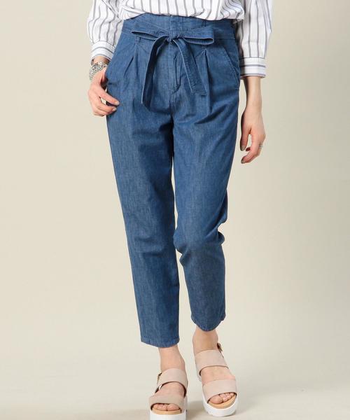 BEAUTY&YOUTH UNITED ARROWS（ビューティーアンドユースユナイテッドアローズ）の「BYSF デニムタックテーパード9分丈パンツ◆（デニムパンツ・レディース・ライトブルー/ネイビー・SMALL/MEDIUM）」の15枚目の写真