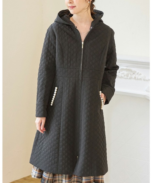 tocco closet（トッコ クローゼット）の「取り外し可能なフード