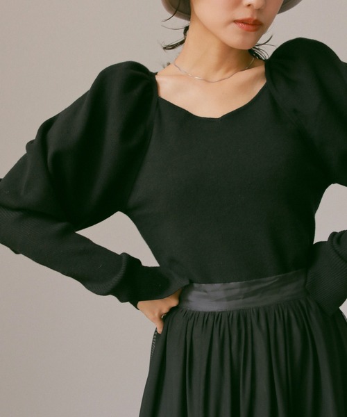 N WITH.（エヌウィズ）の「ボリュームショルダーニット（Tシャツ/カットソー・レディース・ワイン系/ブラック/ホワイト・FREE）」の13枚目の写真