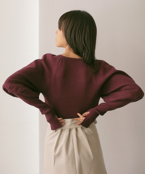 N WITH.（エヌウィズ）の「ボリュームショルダーニット（Tシャツ/カットソー・レディース・ワイン系/ブラック/ホワイト・FREE）」の17枚目の写真