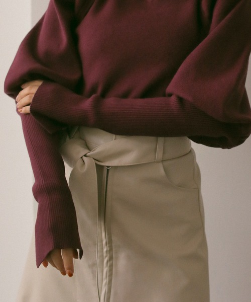 N WITH.（エヌウィズ）の「ボリュームショルダーニット（Tシャツ/カットソー・レディース・ワイン系/ブラック/ホワイト・FREE）」の18枚目の写真